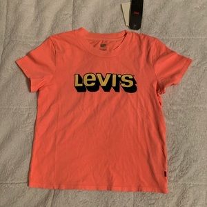 Levi’s Tee